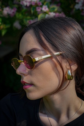 MIU MIU MU B51S - 7OE30Y - 47 Ochelari de soare Bronz Oval