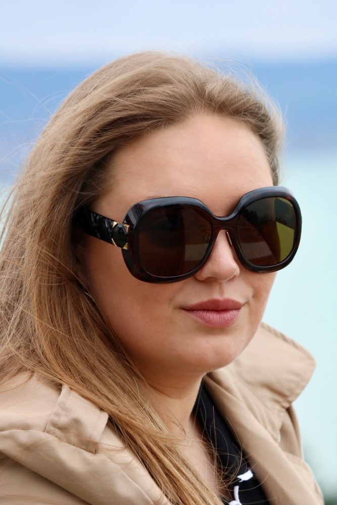 Dior LADY 95.22 R2F - 20C0 Z - 58 Ochelari de soare Havana Pătrat